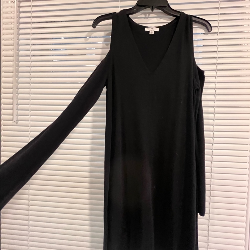 Elegant Black Sleeveless Dress
